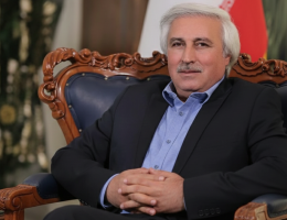 حاج رحیم قربانی سازنده رونیکا پالاس آبشار